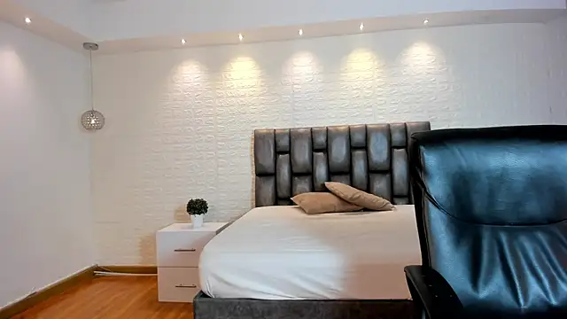 alicee_broownn - Alicee_Broownn's free webcam - UK Sex Cams