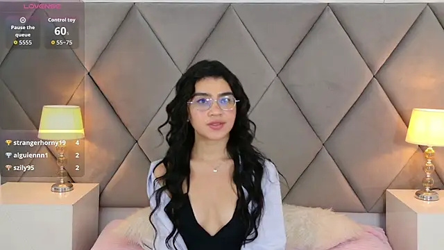 oliviadiaz - OliviaDiaz's free webcam - UK Sex Cams