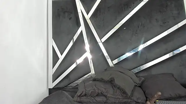 daphne_cuteht - Daphne_cuteht's free webcam - UK Sex Cams