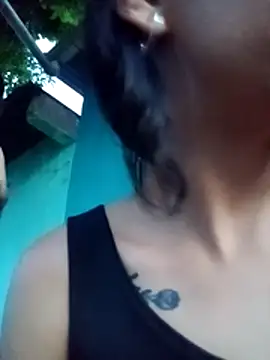 dominicsexy_bitch - Dominicsexy_bitch's free webcam - UK Sex Cams