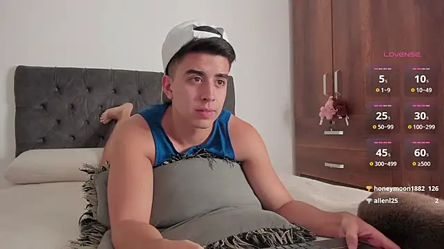 jordanmuskk - Jordanmuskk's free webcam - UK Sex Cams