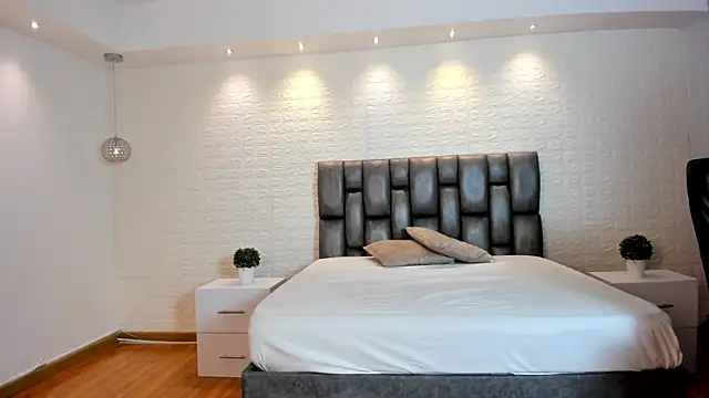 Alicee_Broownn webcam