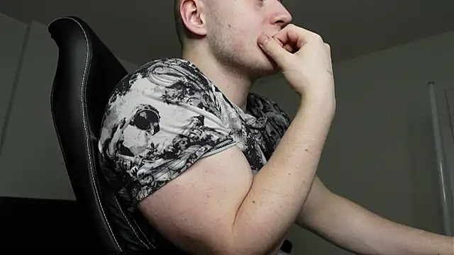 richard_dullas - Richard_Dullas's free webcam - UK Sex Cams