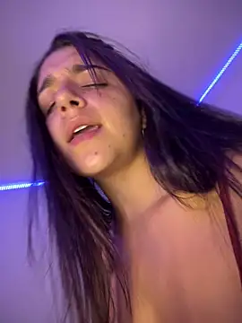 Aliciia777 - Live Cam