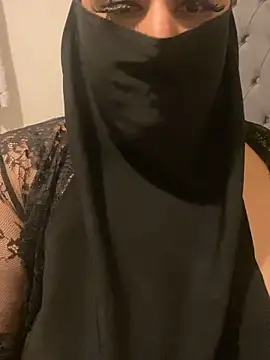 Pari_Persianbaddie6 webcam