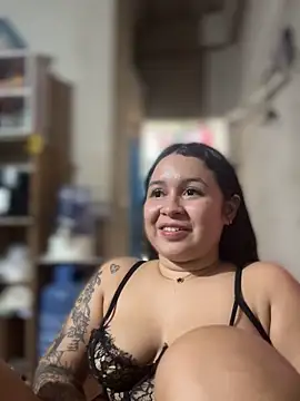 Pretty_Isadora webcam