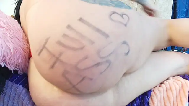 Melanie_Slut_nasty webcam