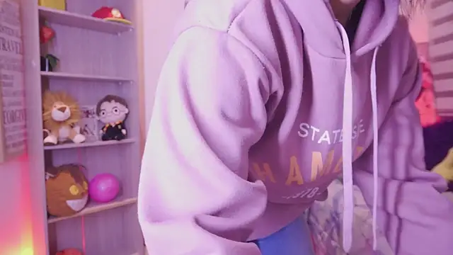 madelyn_rose_ - Madelyn_rose_'s free webcam - UK Sex Cams