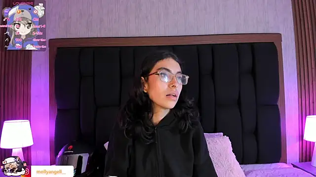 Molly_A webcam