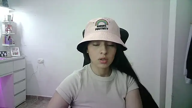 aineangeel - Aineangeel's free webcam - UK Sex Cams