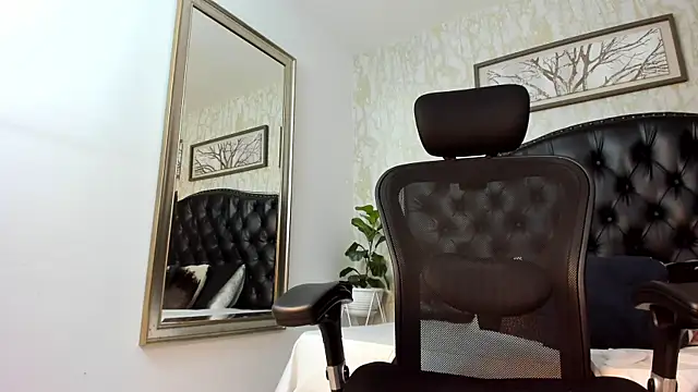 Lander_Cruz's live cam