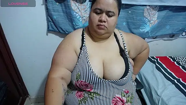 hotlesby4uxxx - Hotlesby4uxxx's free webcam - UK Sex Cams