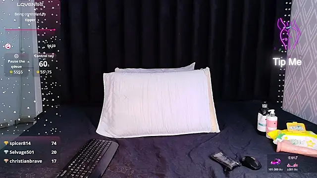 EbonyCoWorker webcam