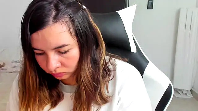 __Emma__11__Lecat_ webcam