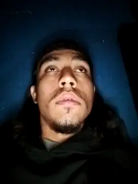 AlexAlejandro13 webcam