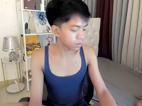 davincihugecock - Davincihugecock's free webcam - UK Sex Cams