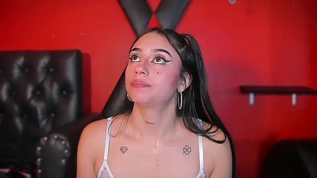 monttserratt - Monttserratt's free webcam - UK Sex Cams