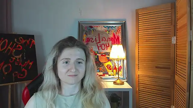 CamillaDreamer webcam