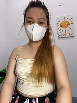 Almira6868 webcam