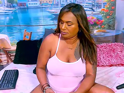 indiansparkle - Indiansparkle's free webcam - UK Sex Cams