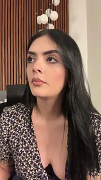 AliceRitter Stripchat cam model