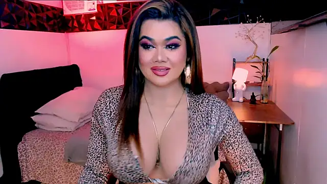 Preview asiankatyhuge