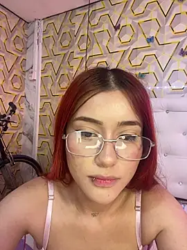 Webcam Model (Ashly_cutee)  is live.Free join now!