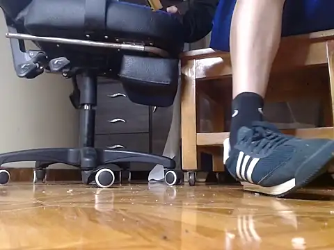 alphaswitchard - Alphaswitchard's free webcam - UK Sex Cams