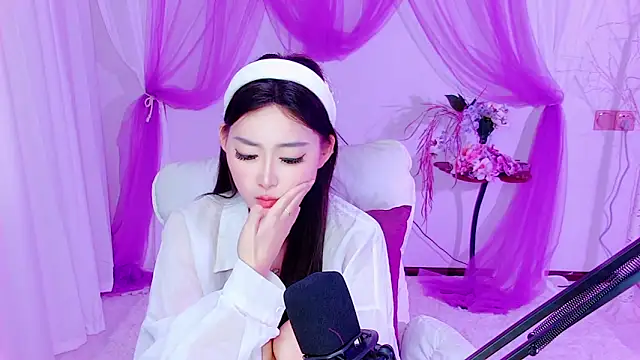 tili-668 - Tili-668's free webcam - UK Sex Cams