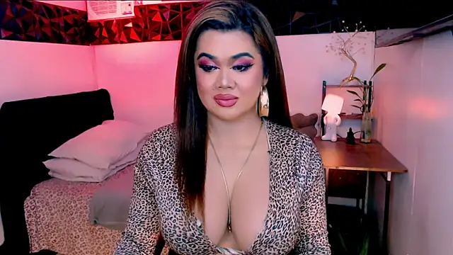 asiankatyhuge webcam