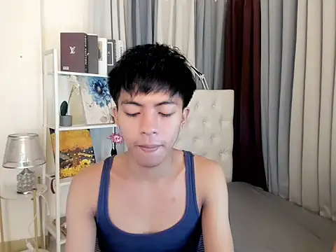 davincihugecock live sex cam