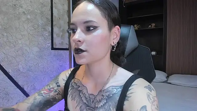 AnnyThompson_ webcam