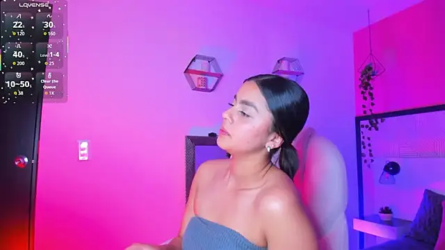 Bella_walker_ webcam