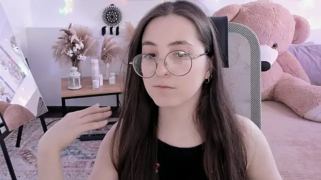 virtuallvoyant - VirtuallVoyant's free webcam - UK Sex Cams