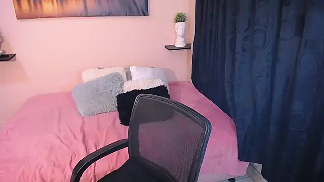 cristal-evanns webcam