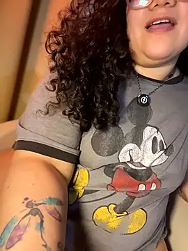 vanesssamilf_ - VanesssaMilf_'s free webcam - UK Sex Cams