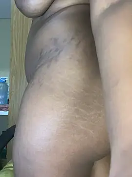 prettiestheavenly - Prettiestheavenly's free webcam - UK Sex Cams