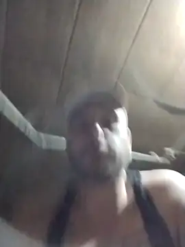 shanejames11 - ShaneJames11's free webcam - UK Sex Cams