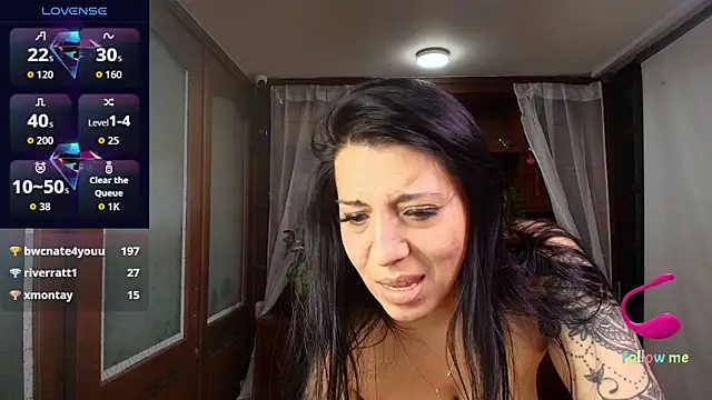 VictoriaHenao webcam