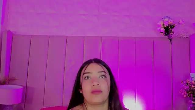 MollyBigBoobs12 webcam