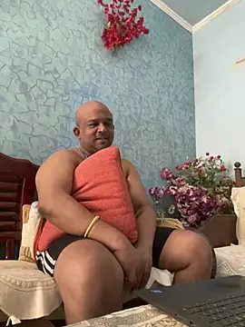 Dick_6inches_Delhi webcam