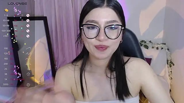 mily_thomson_b_ webcam