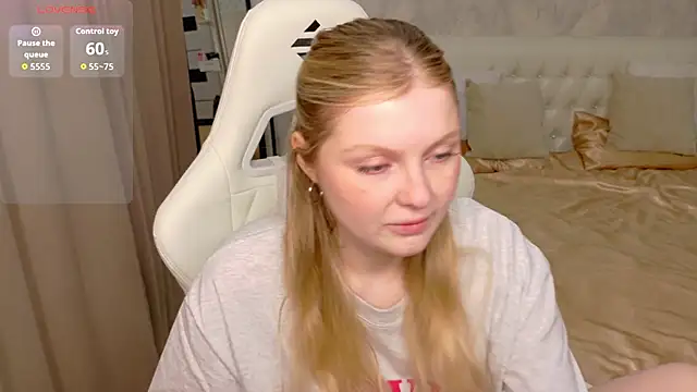 AmeliaDiamond webcam