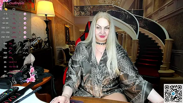 Nina_Devillle webcam