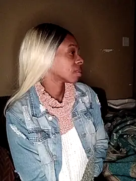 Jasmine_FullsShine webcam