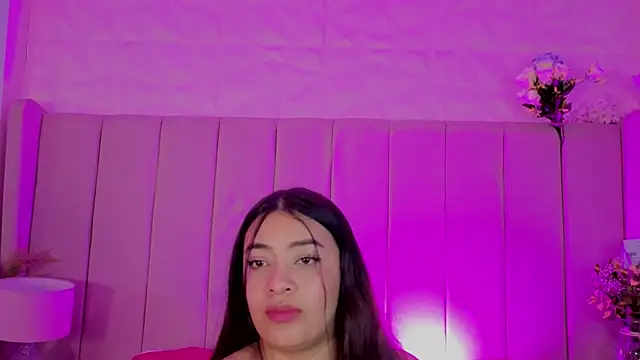 MollyBigBoobs12 webcam