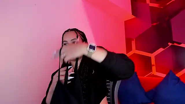 valerianix_ - ValeriaNix_'s free webcam - UK Sex Cams