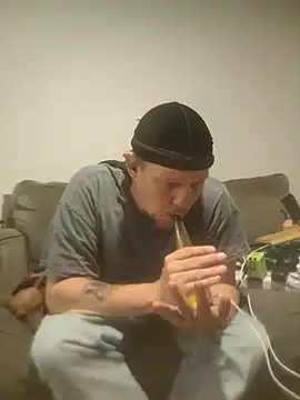 yourMasterisBored webcam