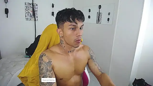 Leonard_Price webcam