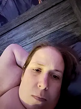 023thickandjuicy07 webcam